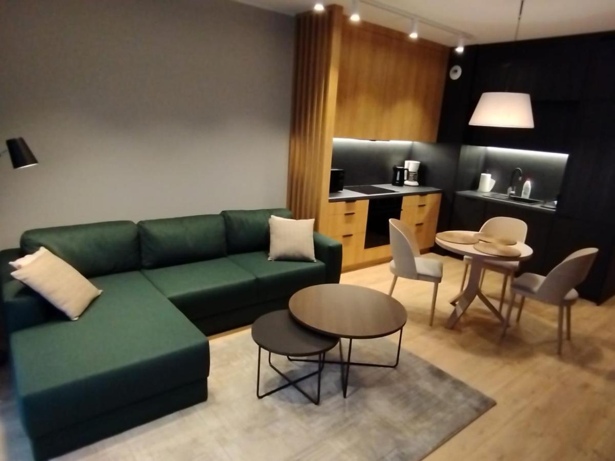 Fantastyczny Apartament Lotnisko Познан Екстериор снимка